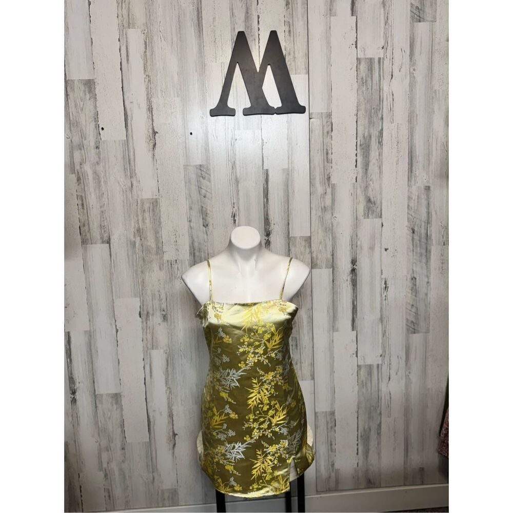 Forever 21 dress size med
